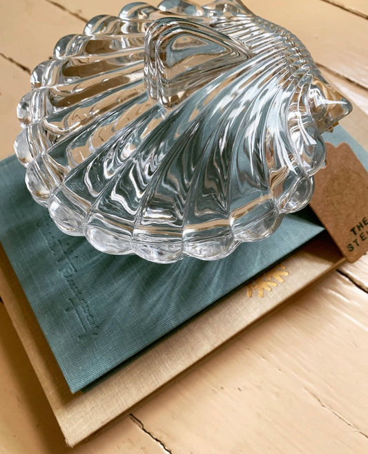 Glass Clam Dish